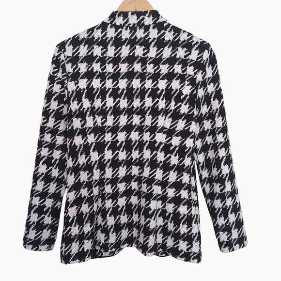Frank Lyman Black White Houndstooth Open Front Sweater Blazer - Picture 7 of 13